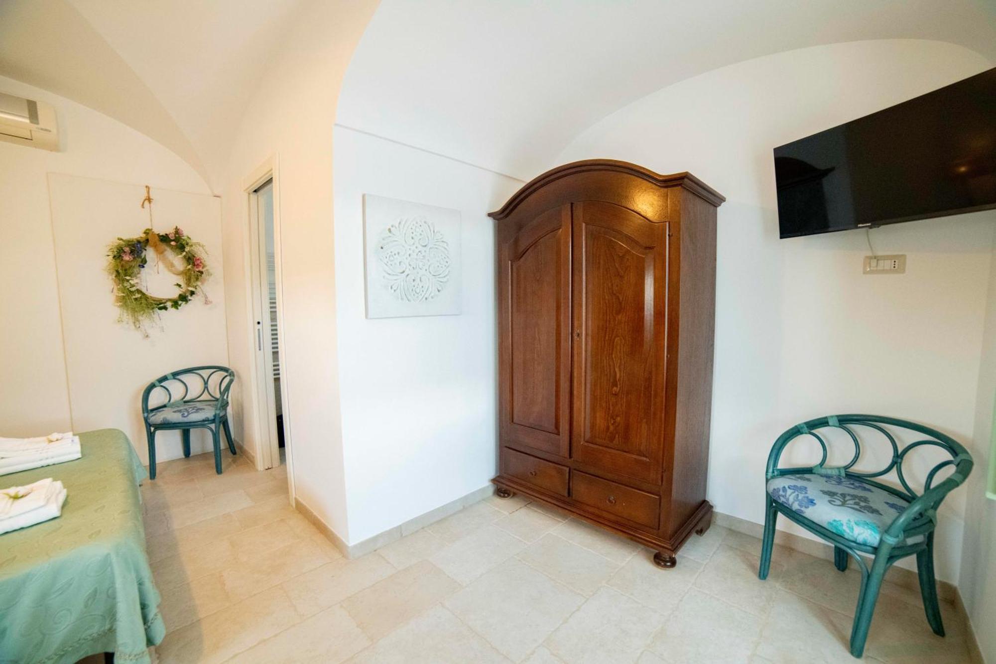 Bed and Breakfast Coppola Di Seta Locorotondo Exterior foto