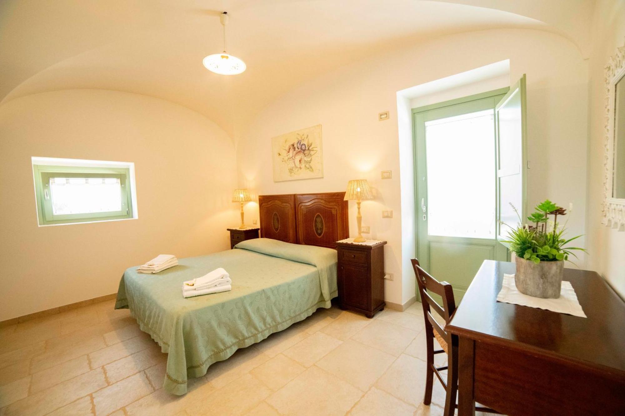Bed and Breakfast Coppola Di Seta Locorotondo Exterior foto